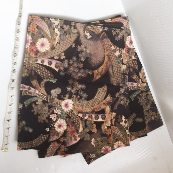 Set of 4 NEW 🔹 Floral 🌼 Padded Placemats - Picture 1 of 5